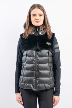 ONE MORE ECO DOWN HOODY VEST OD511A0