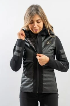 ONE MORE ECO PADDED SOFTSHELL HOODY JACKET OD451A0