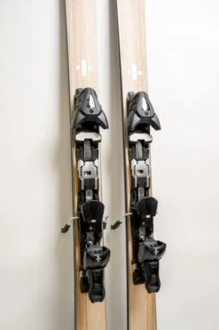 ZAI FW 19 WOOD FRASSINO 7 ZAI FW 19 WOOD FRASSINO -Sci Attrezzatura Negozio zai fw 19 wood frassino 2